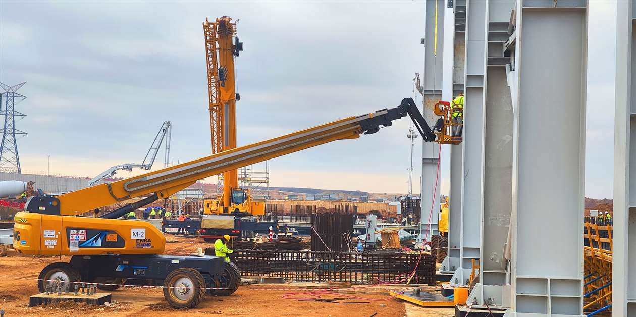 Aerials boost gas mega project Access Briefing