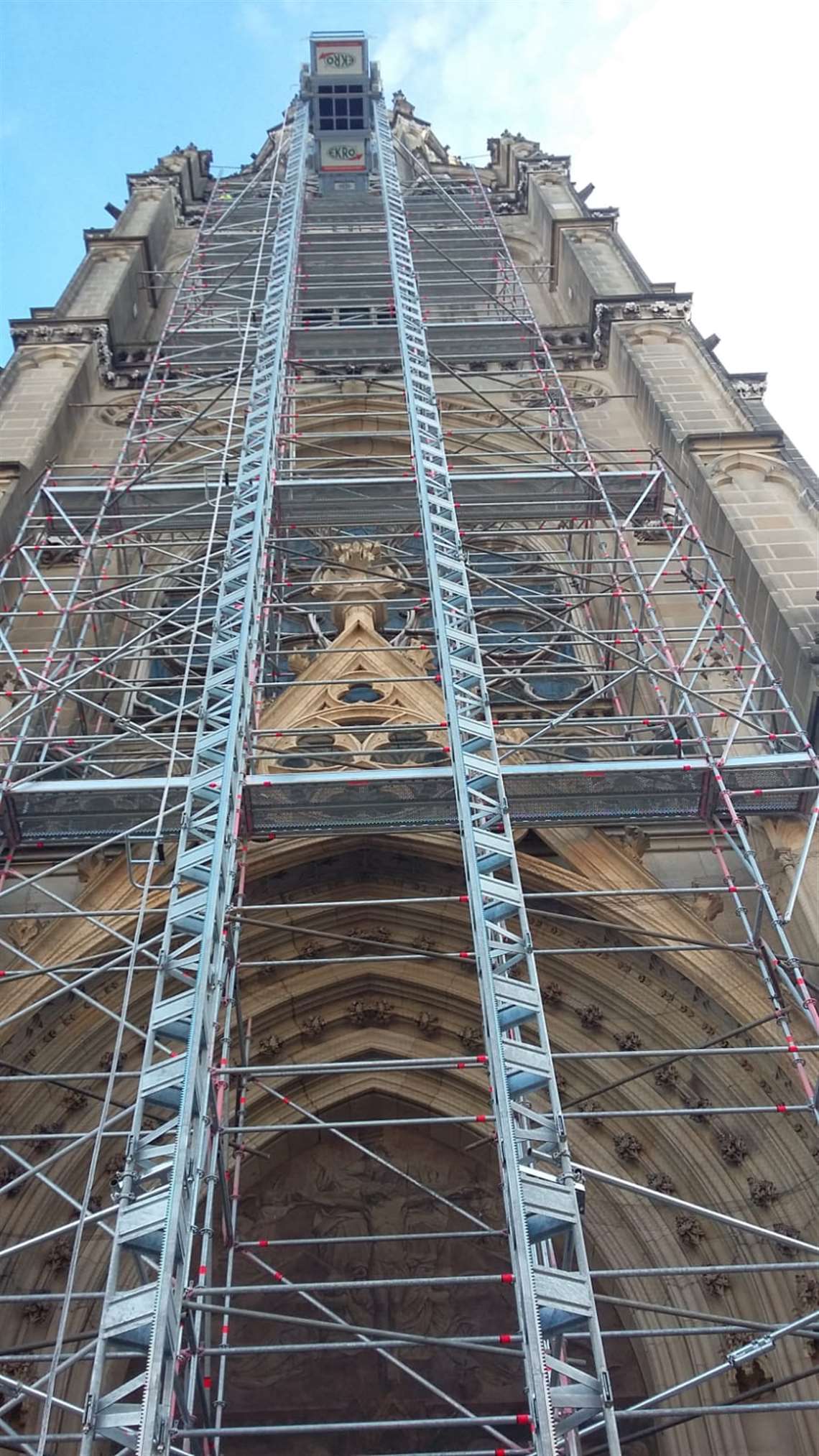 Geda platfroms in use at New Cathedral in Austria