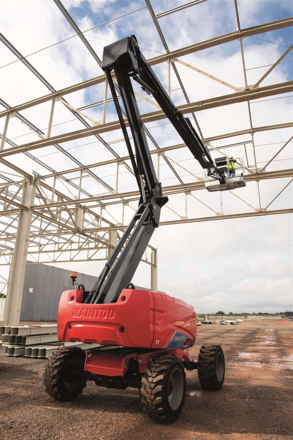 Manitou electric boom