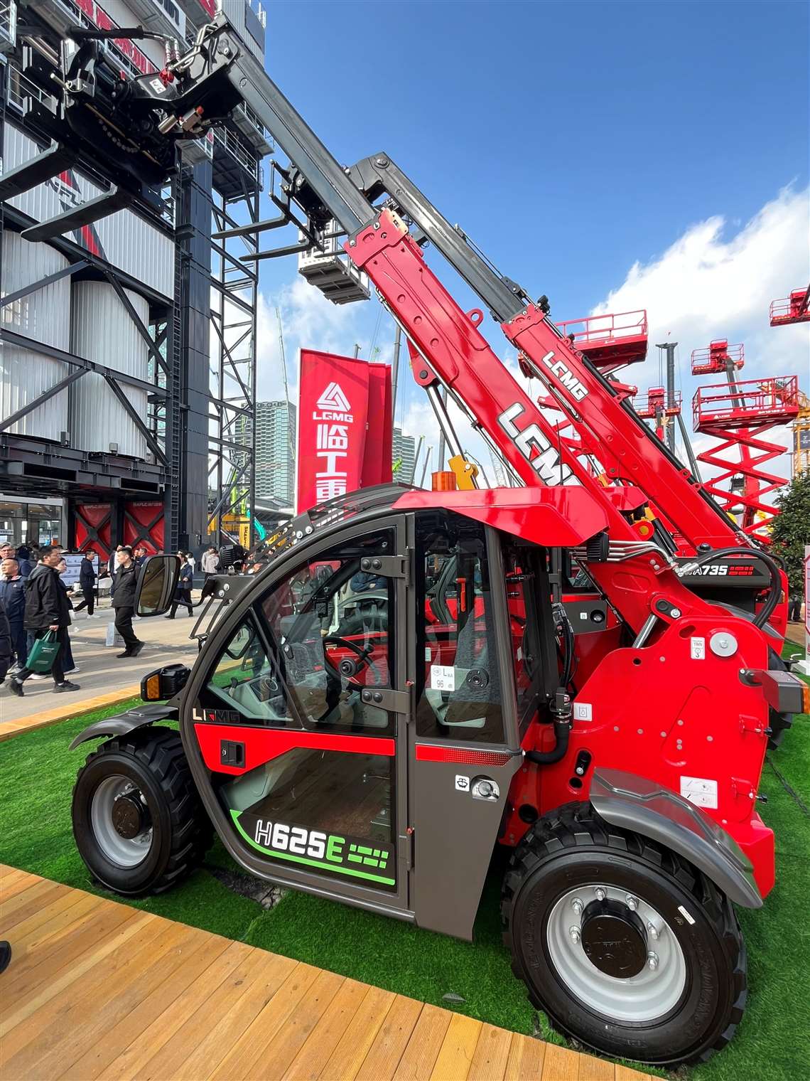 Photo of LGMG's new H625E electric telehandler, at the Bauma China 2024 show. (Photo: Access International)
