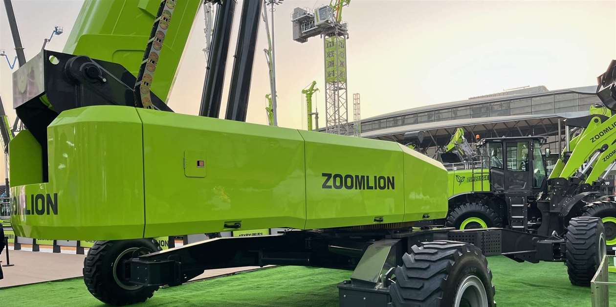 Zoomlion shows 'world's biggest' telescopic boom - Access Briefing