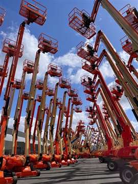 JLG booms