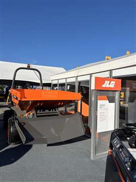 JLG D77 Ausa Dumper with concrete chute at WOC