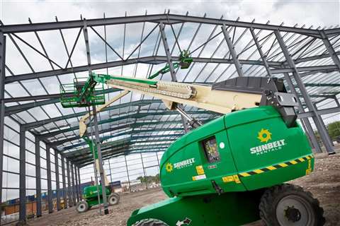 A Sunbelt telescopic boom lift