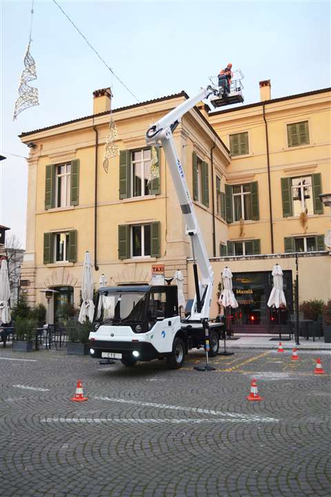 CTE's fully-electric  MP 20 Ev on a 3.5 tonne GVW truck.