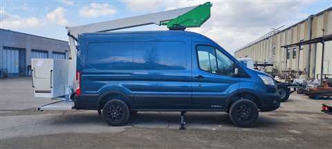 Comet's HVM 15 van mount