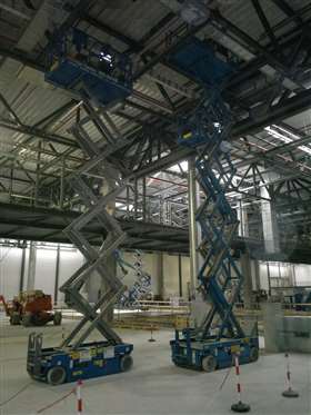 3. genie jlr inside genie gs scissor lifs at roof height