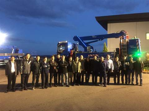 The delegation from Yunnan Power Grid, EDF and SERECT with France Elevateur representatives in front