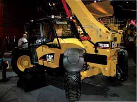 The JLG-built Cat 330B handler at Intermat.