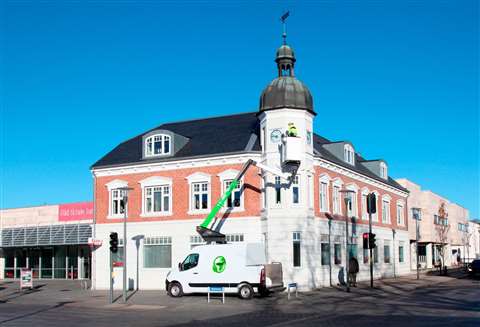 12767 VTL-31-120-Renault Master cut 22